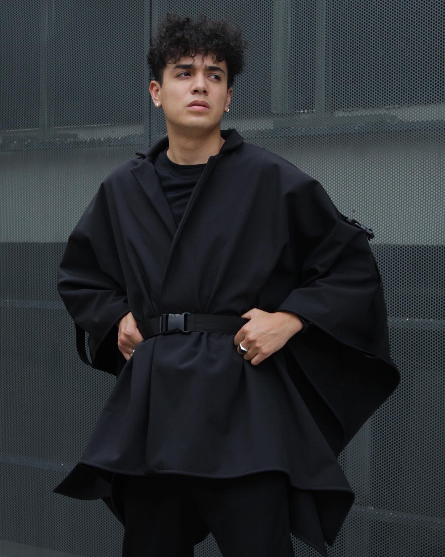 Poncho Industrial Negro